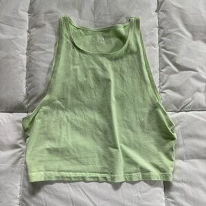 Aritzia TNA Tank Size Medium